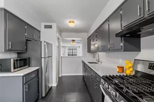 2425 Ashdale Dr, Austin, TX 78757 - Photo 11