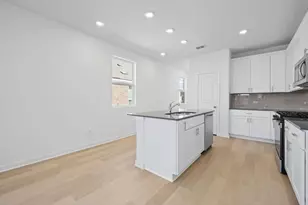 728 Rubber Tree Wy, Buda, TX 78610 - Photo 5
