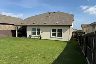 1008 Bluewood Bend, Leander, TX 78641 - Photo 3