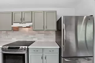 8409 Nairn Dr, Austin, TX 78749 - Photo 11