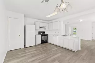 112 James Lin Cir, Kyle, TX 78640 - Photo 15