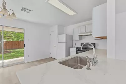 112 James Lin Circle, Kyle, TX 78640 - Photo 15