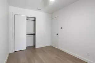 902 Jessie St, Austin, TX 78704 - Photo 11