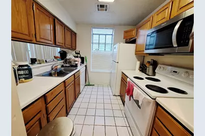2409 Leon Street #108, Austin, TX 78705 - Photo 7