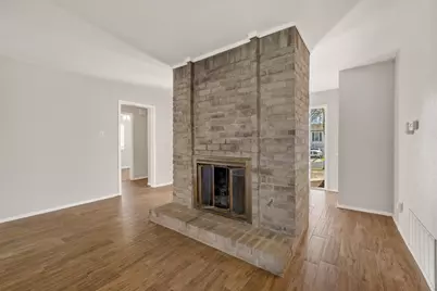 1101 Huntridge Drive, Austin, TX 78758 - Photo 13