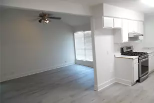 7400 Dixie Dr, Austin, TX 78744 - Photo 9