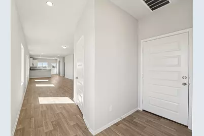 136 Summer Drive, Elgin, TX 78621 - Photo 5