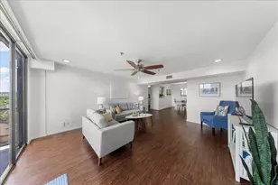 40 N Interstate Hwy 35, Austin, TX 78701 - Photo 5