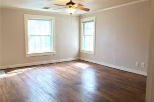 510 Harvey St, San Marcos, TX 78666 - Photo 5