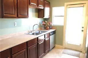 510 Harvey St, San Marcos, TX 78666 - Photo 9