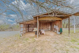 406 Carpenter St, Smiley, TX 78159 - Photo 11