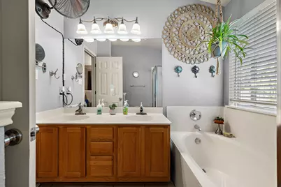 17708 Limpia Creek Drive, Round Rock, TX 78664 - Photo 17