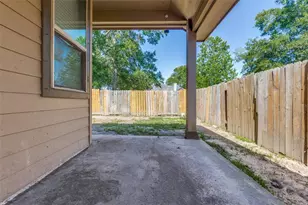 6531 Hunters Creek Ln, Baytown, TX 77521 - Photo 37