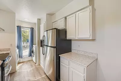 2450 Wickersham Lane #604, Austin, TX 78741 - Photo 9