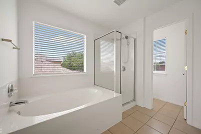 11008 Silo Valley Drive, Austin, TX 78754 - Photo 15