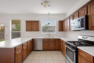 11008 Silo Valley Drive, Austin, TX 78754 - Photo 3