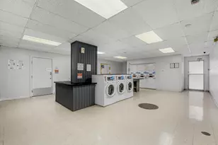 1800 Lavaca St, Austin, TX 78701 - Photo 31