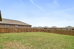 113 Star Spangled Dr, Liberty Hill, TX 78642 - Photo 23