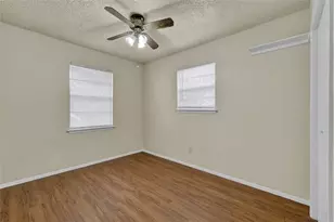 807 Sturgeon St, San Marcos, TX 78666 - Photo 15