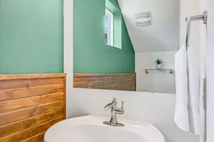 1121 Walton Ln, Austin, TX 78721 - Photo 15