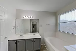 12417 NE Sky Harbor Dr, Del Valle, TX 78617 - Photo 9