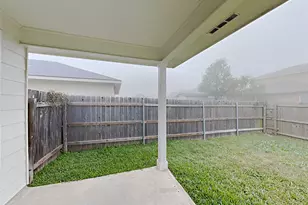 12417 NE Sky Harbor Dr, Del Valle, TX 78617 - Photo 17