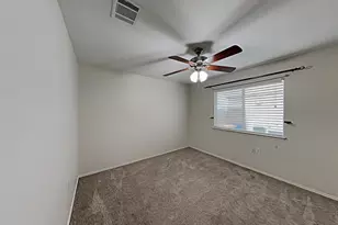 12417 NE Sky Harbor Dr, Del Valle, TX 78617 - Photo 13