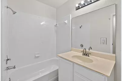 6901 Bancroft Woods Drive, Austin, TX 78729 - Photo 25