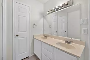 6901 Bancroft Woods Dr, Austin, TX 78729 - Photo 31