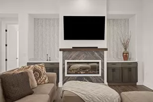 4216 Hillside Dr, Lago Vista, TX 78645 - Photo 9