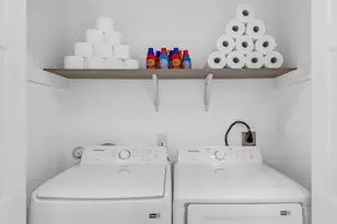 3104 E 16th St, Austin, TX 78702 - Photo 17