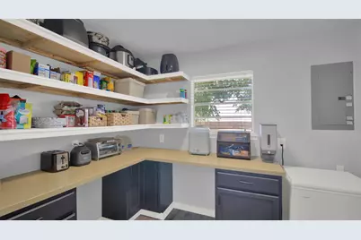 550 C Bud Stockton Loop, Jarrell, TX 76537 - Photo 15