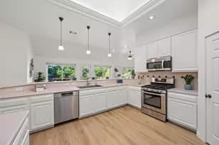 11039 Galleria Cove, Austin, TX 78759 - Photo 7