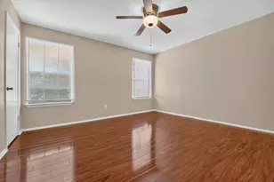 8400 Jamestown Dr, Austin, TX 78758 - Photo 15