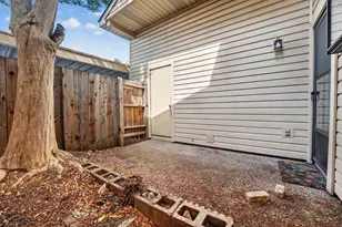 8400 Jamestown Dr, Austin, TX 78758 - Photo 15