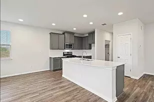 10801 Sentinel Dr, Austin, TX 78747 - Photo 3