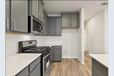 10801 Sentinel Drive, Austin, TX 78747 - Photo 5