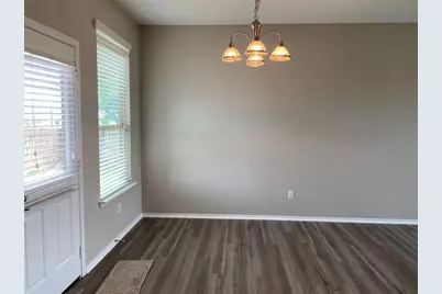 304 Azurite Drive, Jarrell, TX 76537 - Photo 7