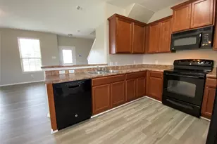 304 Azurite Dr, Jarrell, TX 76537 - Photo 27