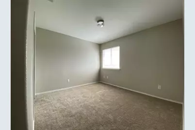 304 Azurite Drive, Jarrell, TX 76537 - Photo 5