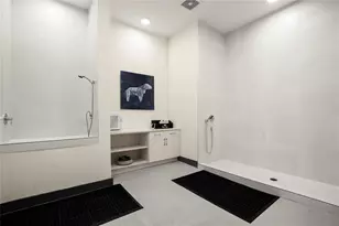 6324 N Lamar Blvd, Austin, TX 78752 - Photo 13