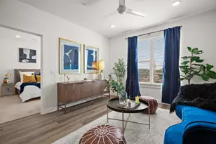6324 N Lamar Blvd, Austin, TX 78752 - Photo 9