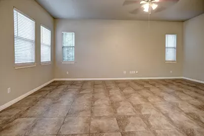 105 S Kaupo Drive, Bastrop, TX 78602 - Photo 13