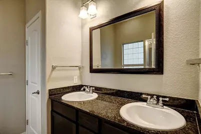 105 S Kaupo Drive, Bastrop, TX 78602 - Photo 15