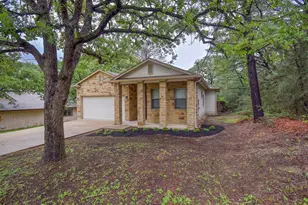 105 S Kaupo Dr, Bastrop, TX 78602 - Photo 3