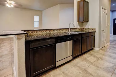 105 S Kaupo Drive, Bastrop, TX 78602 - Photo 5