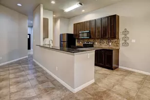 105 S Kaupo Dr, Bastrop, TX 78602 - Photo 7
