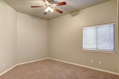105 S Kaupo Drive, Bastrop, TX 78602 - Photo 23