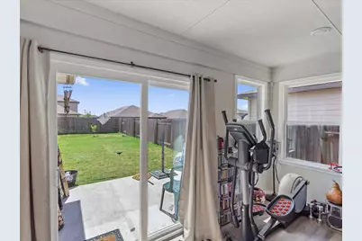 200 Grapefruit Road, Hutto, TX 78634 - Photo 23