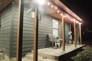 1307 Deloney St, Austin, TX 78721 - Photo 13